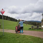 Na Svahu, Krkonose דירה Žacléř