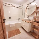 Na Svahu, Krkonose דירה Žacléř