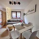Na Svahu, Krkonose דירה Žacléř