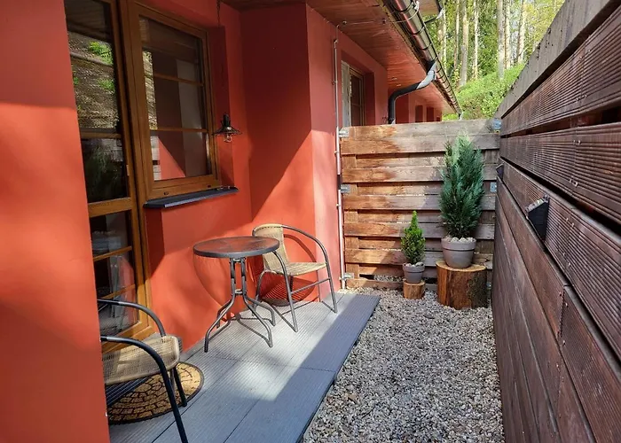 Na Svahu, Krkonose Appartement Žacléř